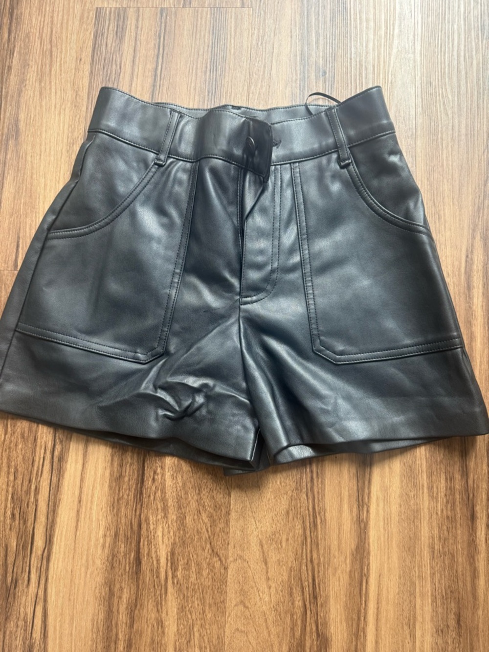 Zara Black High-Waist Faux Leather Shorts